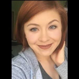 Meet your Posher, Jacy